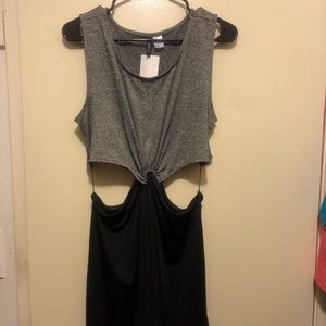 Cute separate pieces dress connected in the center